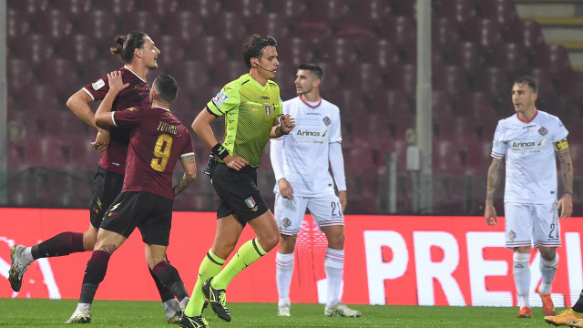 23 Novembre 2020 Campionato di Calcio Serie BKT - Salernitana - Cremonese Stadio Arechi Foto - ESULTANZA DI DURIC SALERNITANA. Agostino Gemito -DarosPhoto